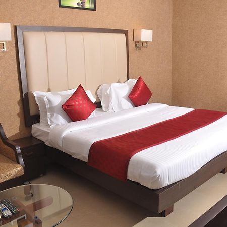 Broad Bean Otel Tellicherry Dış mekan fotoğraf
