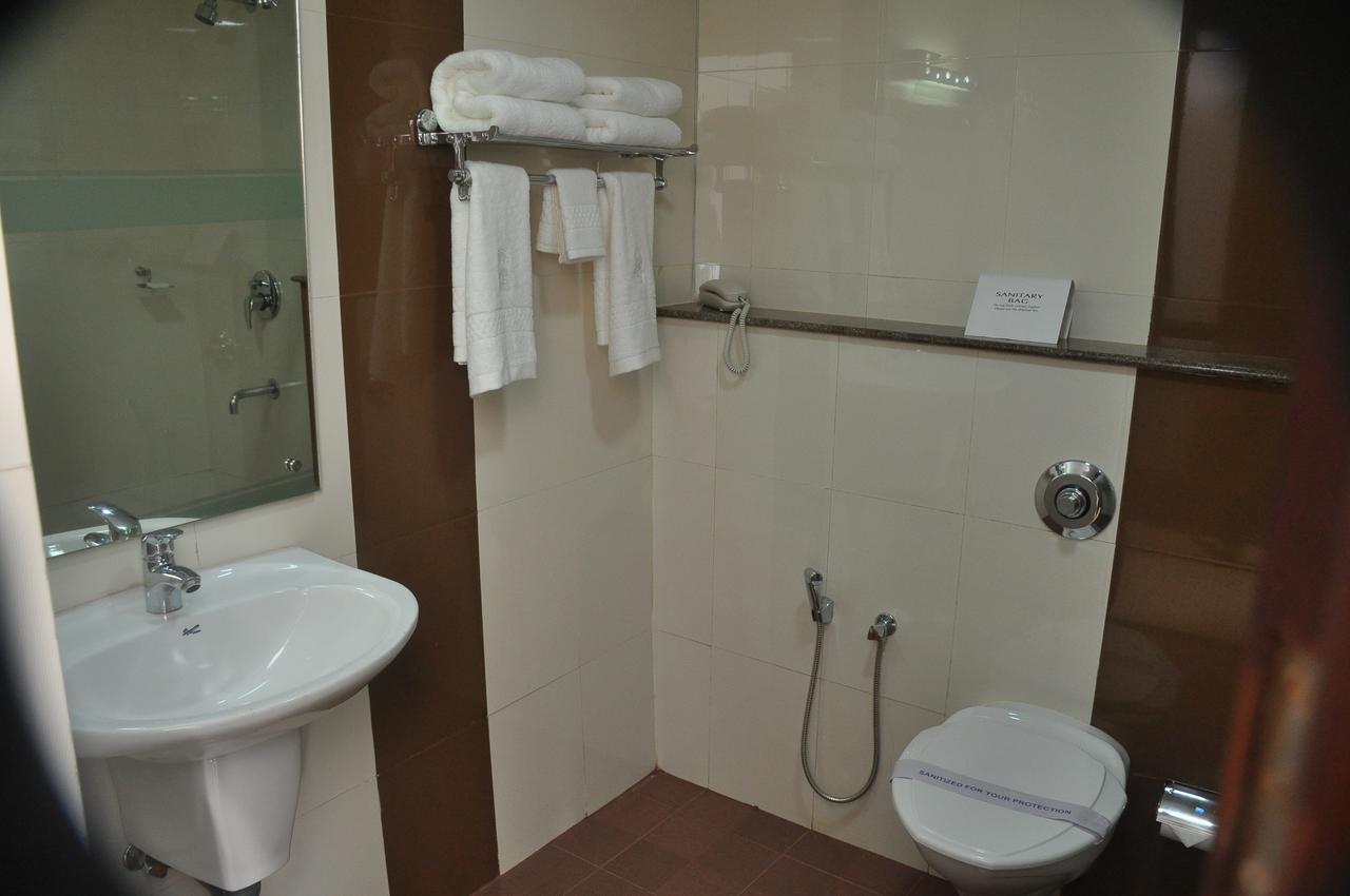 Broad Bean Otel Tellicherry Dış mekan fotoğraf